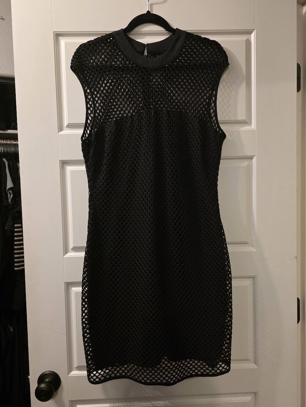 Fishnet Bodycon Above The Knee Dress Size L